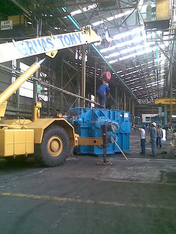TRASLADO DE REDUCTOR DE 20 TON.